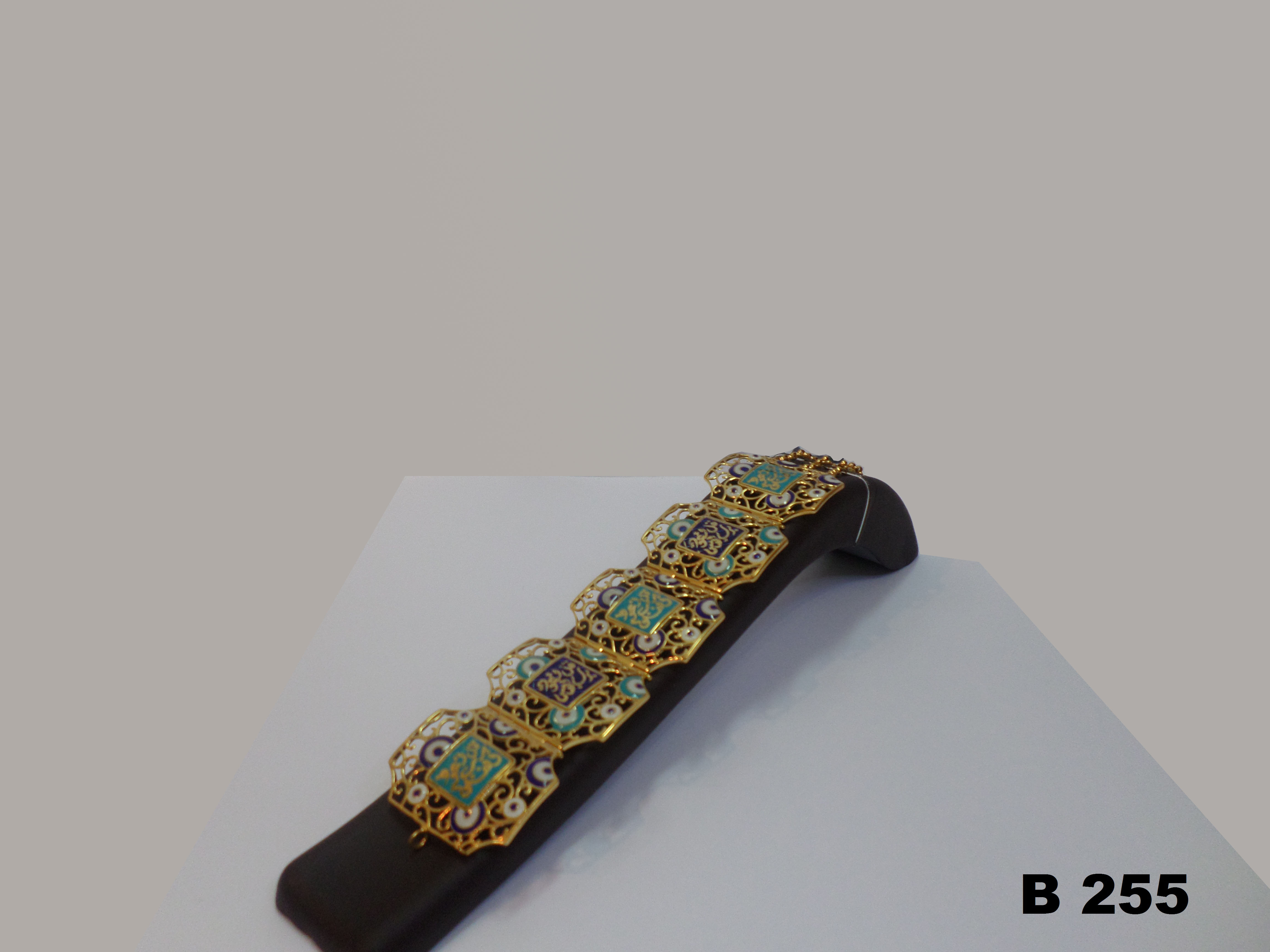 B255